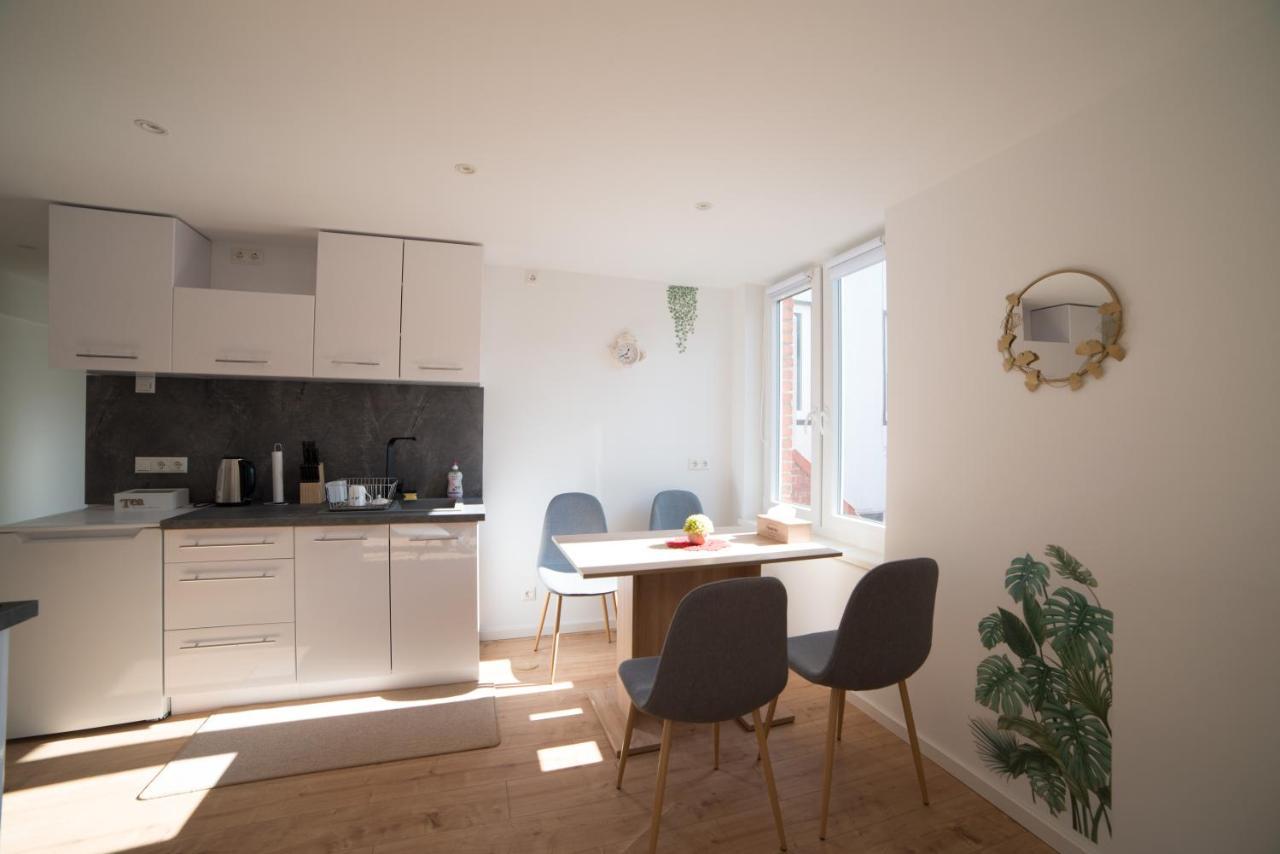 ארפורט Schoene Ferienwohnung 54 M², Zentrumsnah, Kingbett מראה חיצוני תמונה