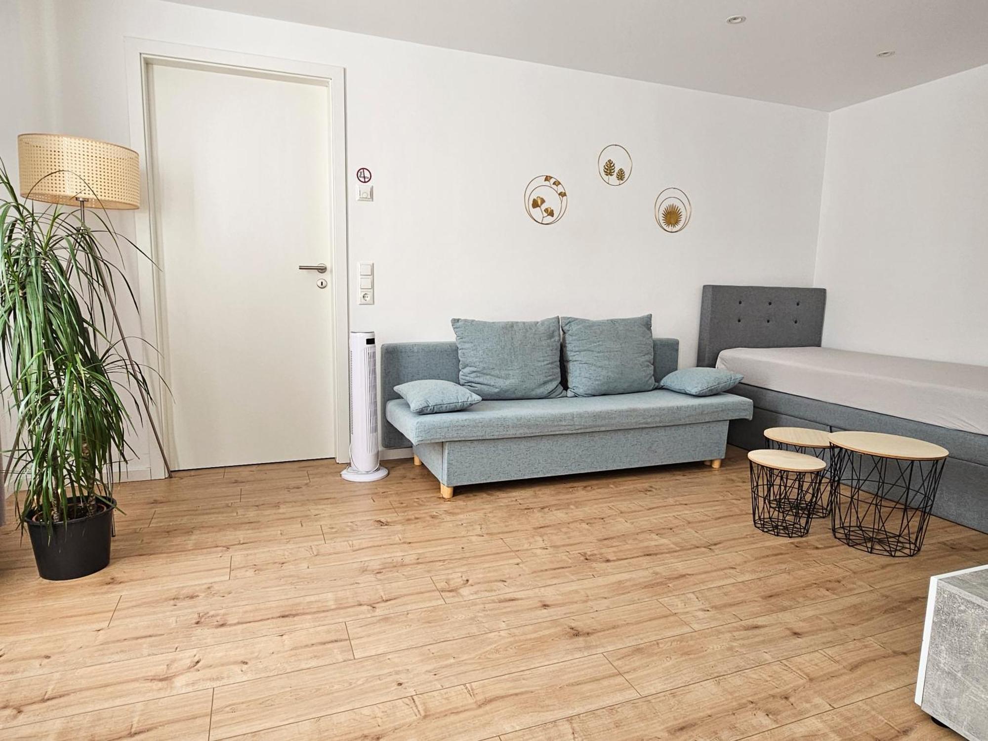 ארפורט Schoene Ferienwohnung 54 M², Zentrumsnah, Kingbett מראה חיצוני תמונה