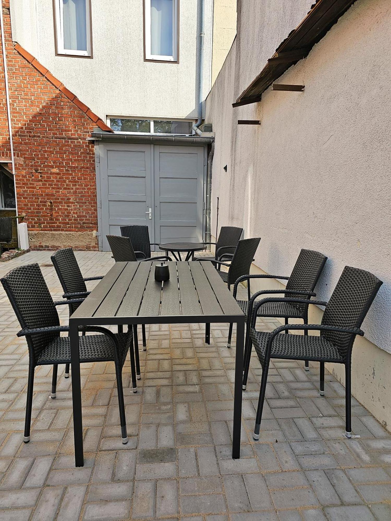 ארפורט Schoene Ferienwohnung 54 M², Zentrumsnah, Kingbett מראה חיצוני תמונה